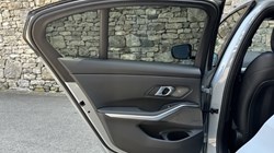2025 (25) BMW 3 SERIES 330e M Sport Saloon 4305681
