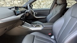 2025 (25) BMW 3 SERIES 330e M Sport Saloon 4305669