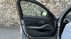 2025 (25) BMW 3 SERIES 330e M Sport Saloon 4305680