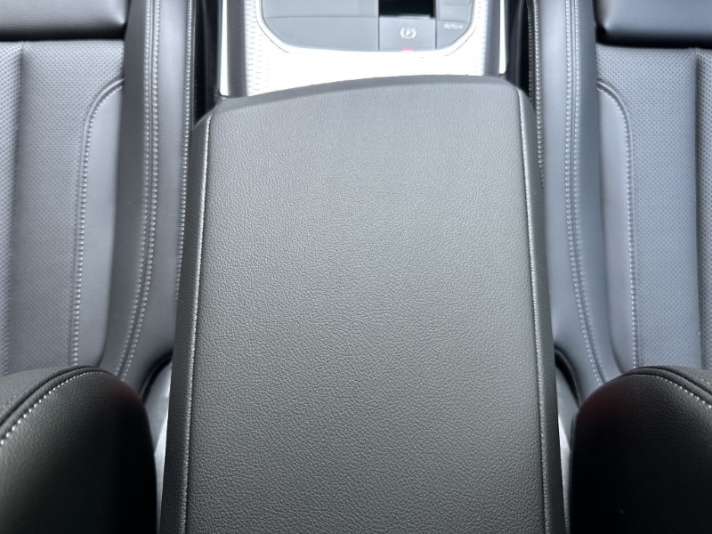 2025 (25) BMW 3 SERIES 330e M Sport Saloon  4305651