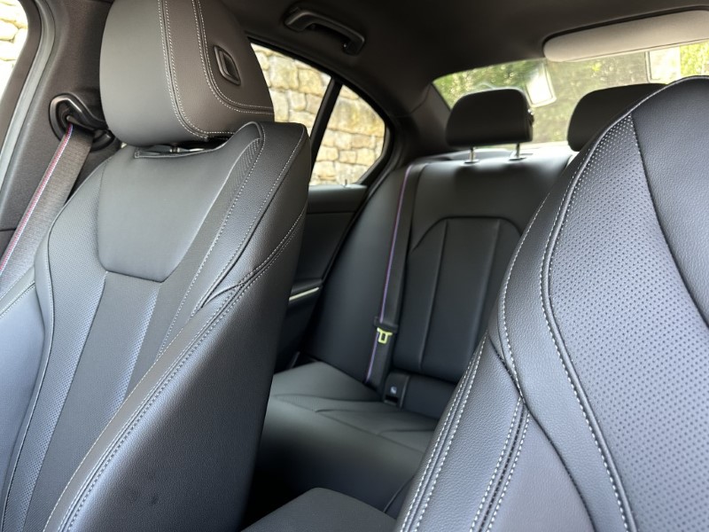 2025 (25) BMW 3 SERIES 330e M Sport Saloon  4305673