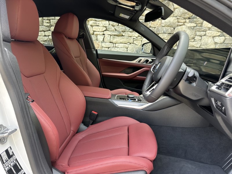 2025 (25) BMW I4 250kW eDrive40 M Sport  4307354