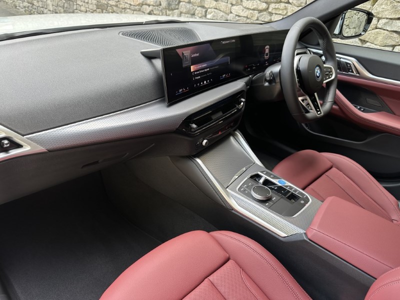 2025 (25) BMW I4 250kW eDrive40 M Sport  4307382