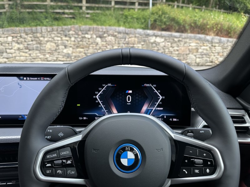 2025 (25) BMW I4 250kW eDrive40 M Sport  4307406