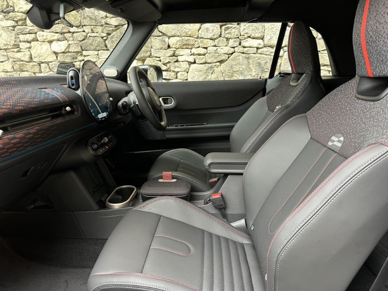 2025 (25) MINI COOPER 2.0 S Sport 2dr Auto 4305472