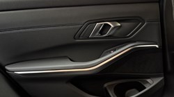 2025 (74) BMW 3 SERIES 330e 22.3 kWh M Sport Saloon  4337040