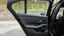 2025 (74) BMW 3 SERIES 330e 22.3 kWh M Sport Saloon  4337100