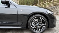 2025 (74) BMW 3 SERIES 330e 22.3 kWh M Sport Saloon  4337113