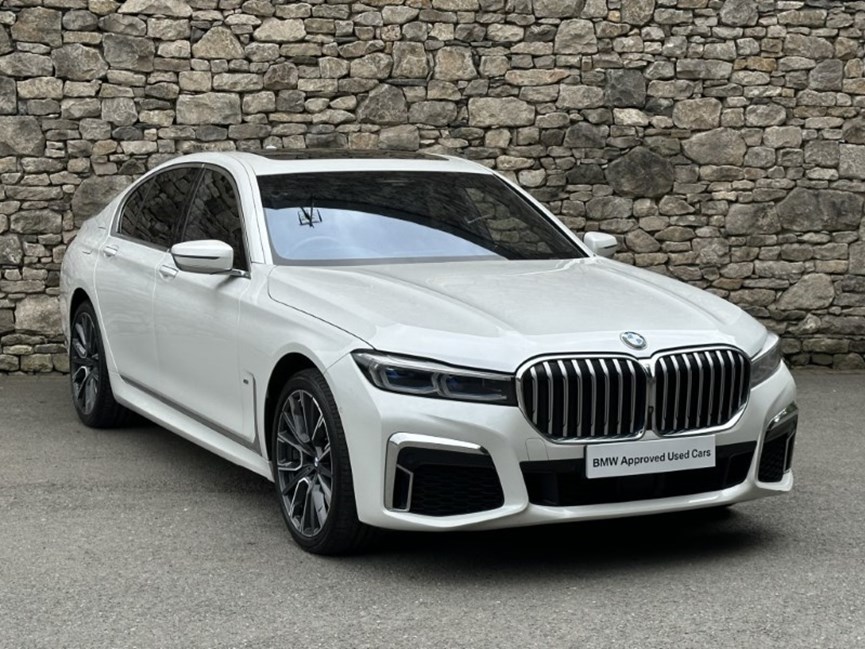 2019 (19) BMW 7 SERIES 745e M Sport 4dr Auto
