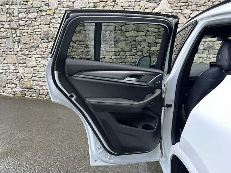 2025 (25) BMW X4 xDrive20d M Sport 5dr  4427738