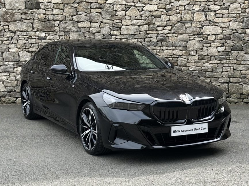 2024 (74) BMW 5 SERIES 520i M Sport Pro Saloon