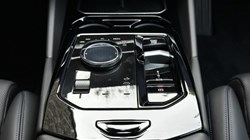 2024 (74) BMW 5 SERIES 520i M Sport Pro Saloon  4441176