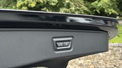 2025 (74) BMW 5 SERIES 520i M Sport Pro Touring 4443445