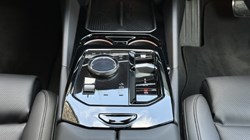 2025 (74) BMW 5 SERIES 520i M Sport Pro Touring 4443455