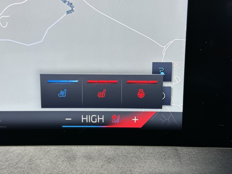 2025 (25) BMW iX 300kW xDrive45 M Sport 101kWh 5dr Auto 4483351