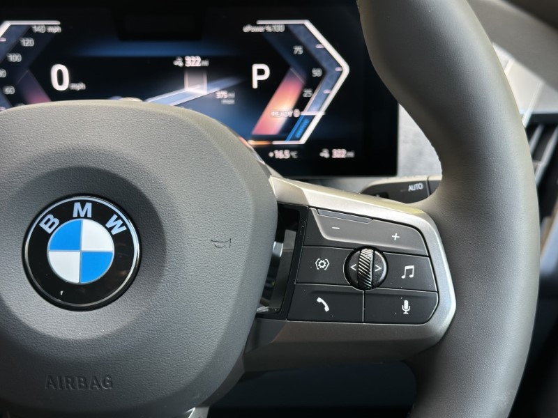 2025 (25) BMW iX 300kW xDrive45 M Sport 101kWh 5dr Auto 4483350