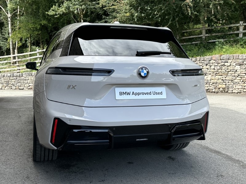 2025 (25) BMW iX 300kW xDrive45 M Sport 101kWh 5dr Auto 4483330