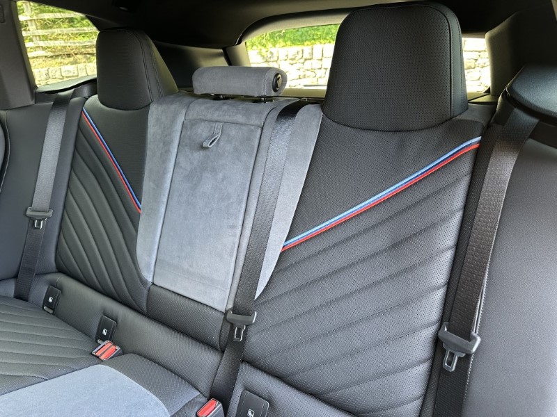 2025 (25) BMW iX 300kW xDrive45 M Sport 101kWh 5dr Auto 4483370