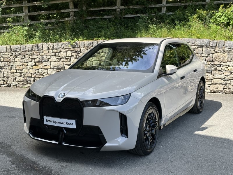 2025 (25) BMW iX 300kW xDrive45 M Sport 101kWh 5dr Auto 4483375