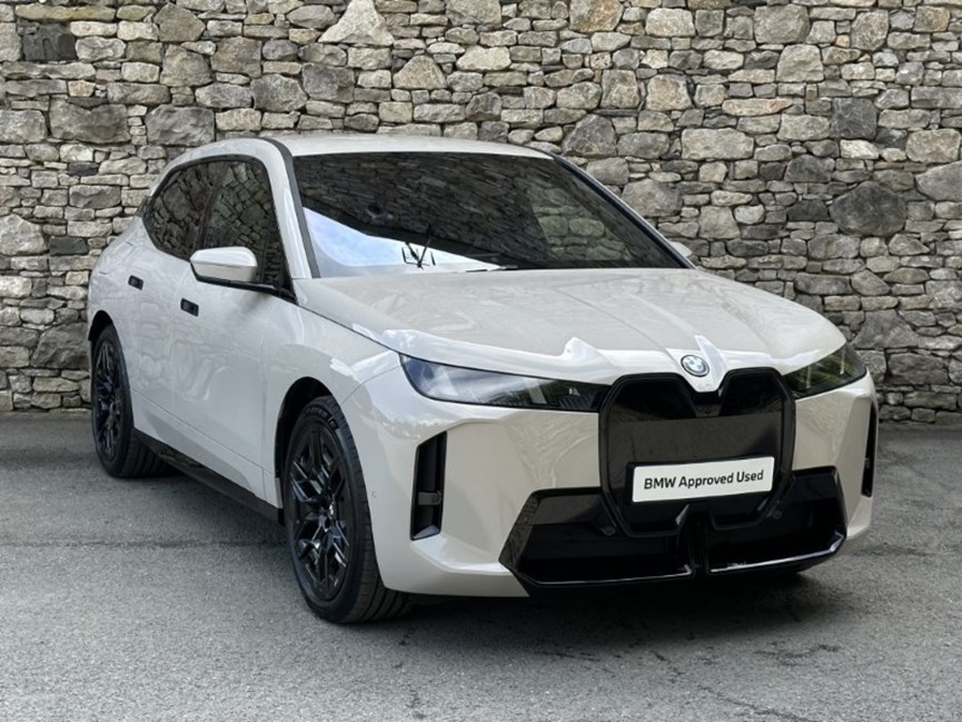 2025 (25) BMW iX 300kW xDrive45 M Sport 101kWh 5dr Auto