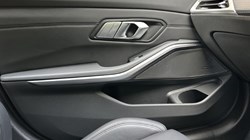 2025 (25) BMW M3 xDrive 530 Competition M 4530320