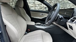 2025 (75) BMW 3 SERIES 320i M Sport Saloon 4533259