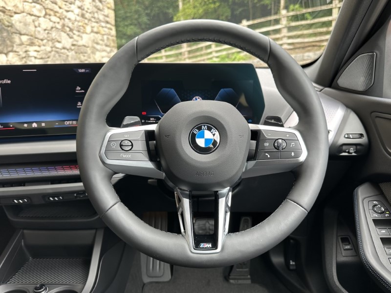 2025 (75) BMW 1 SERIES 120 M Sport 5dr  4533992