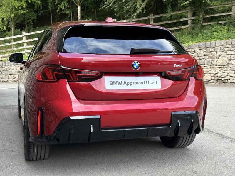 2025 (75) BMW 1 SERIES 120 M Sport 5dr  4534059