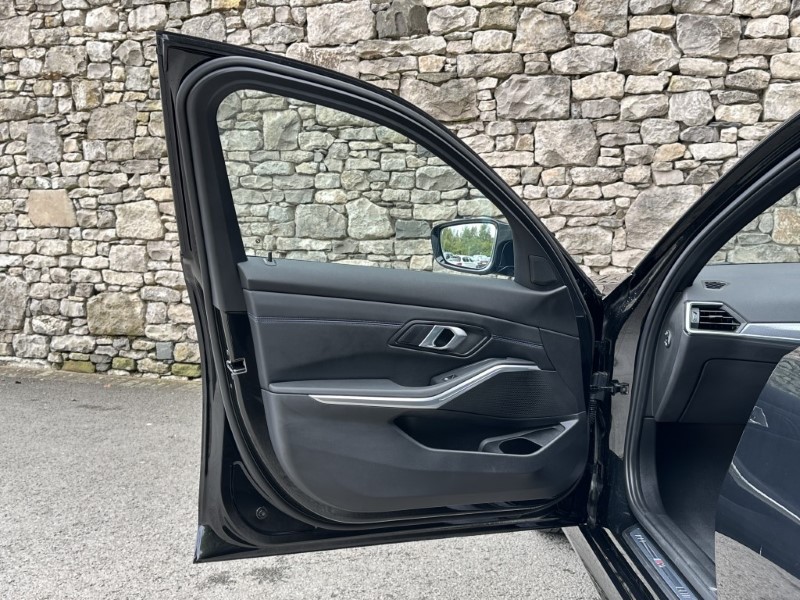 2024 (24) BMW 3 SERIES M340d xDrive MHT 4dr Saloon 4587442