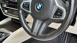 2020 (20) BMW 5 SERIES 520d MHT xDrive M Sport Saloon  4613593
