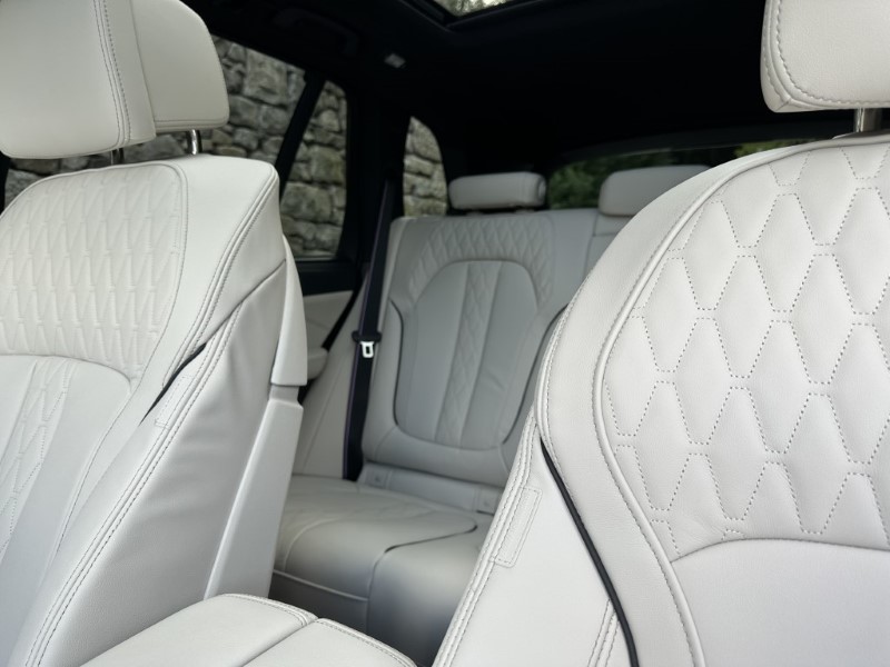 2025 (75) BMW X5 xDrive30d MHT M Sport  4589505