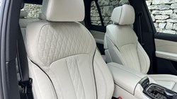 2025 (75) BMW X5 xDrive30d MHT M Sport 4589484