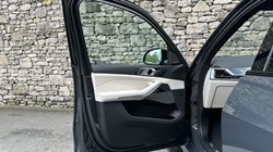 2025 (75) BMW X5 xDrive30d MHT M Sport 4589436