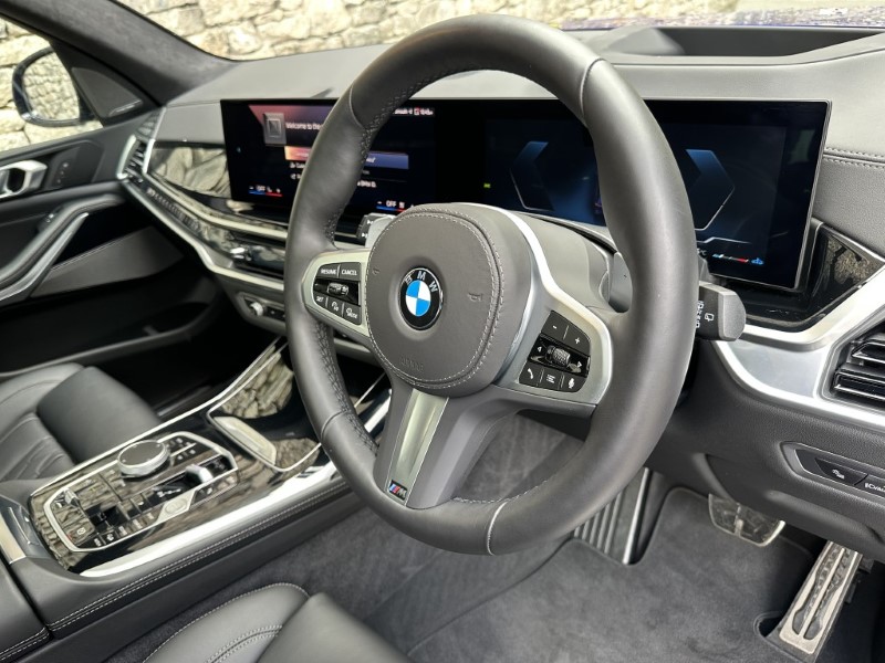 2025 (75) BMW X7 xDrive40i M Sport 5869783