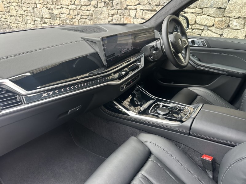 2025 (75) BMW X7 xDrive40i MHT M Sport 5767037