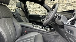 2025 (75) BMW X7 xDrive40i M Sport 5869785