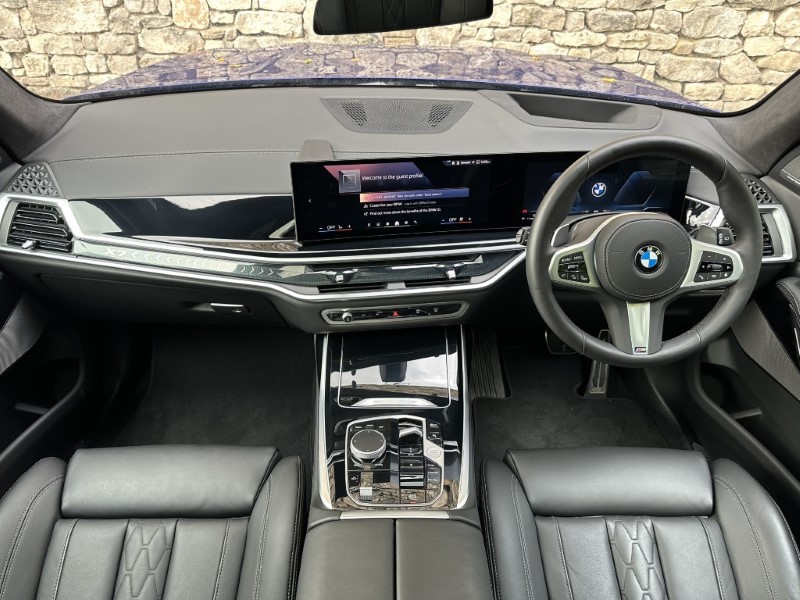 2025 (75) BMW X7 xDrive40i M Sport 5869824