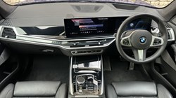 2025 (75) BMW X7 xDrive40i M Sport 5869824