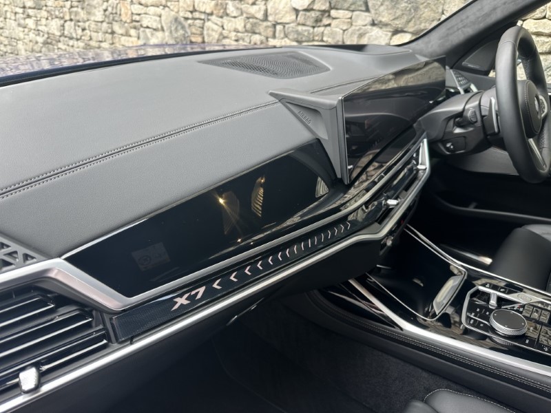 2025 (75) BMW X7 xDrive40i MHT M Sport 5767038