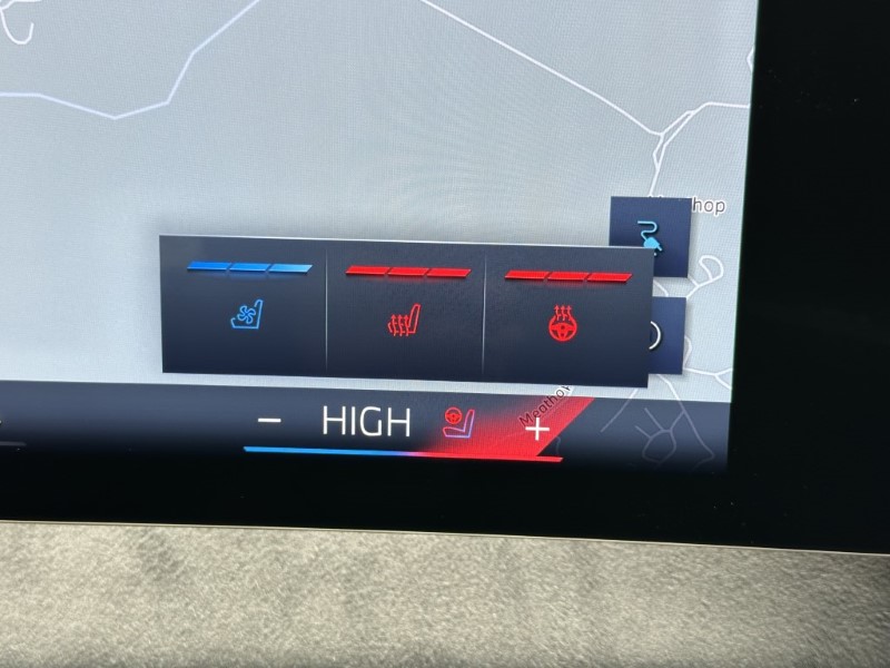 2025 (75) BMW iX 400kW xDrive60 M Sport  4600385