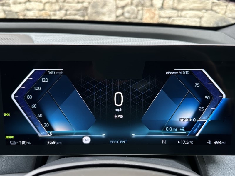 2025 (75) BMW iX 400kW xDrive60 M Sport  4600400