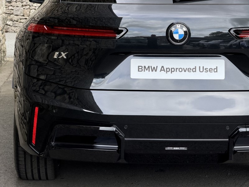 2025 (75) BMW iX 400kW xDrive60 M Sport  4600445