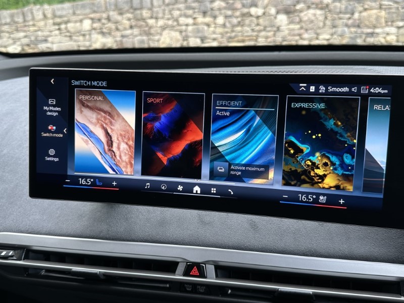 2025 (75) BMW iX 400kW xDrive60 M Sport  4600413