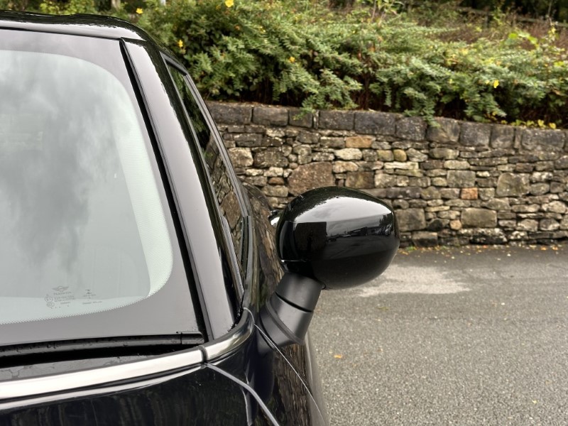 2019 (69) MINI CLUBMAN 2.0 Cooper S Exclusive 6dr Auto 4622101