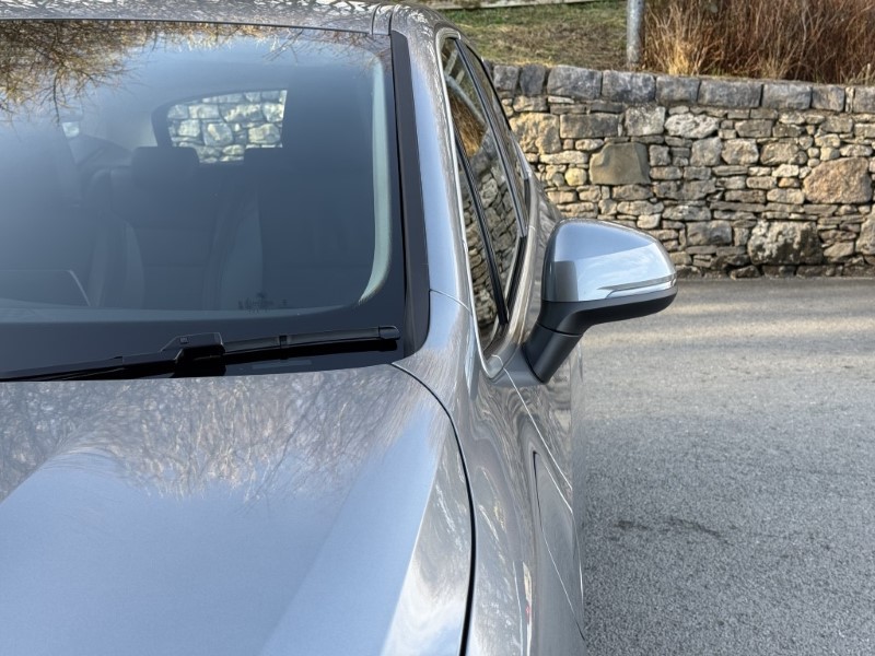 2025 (25) BMW 2 SERIES 225e xDrive Luxury 5dr DCT 4565511