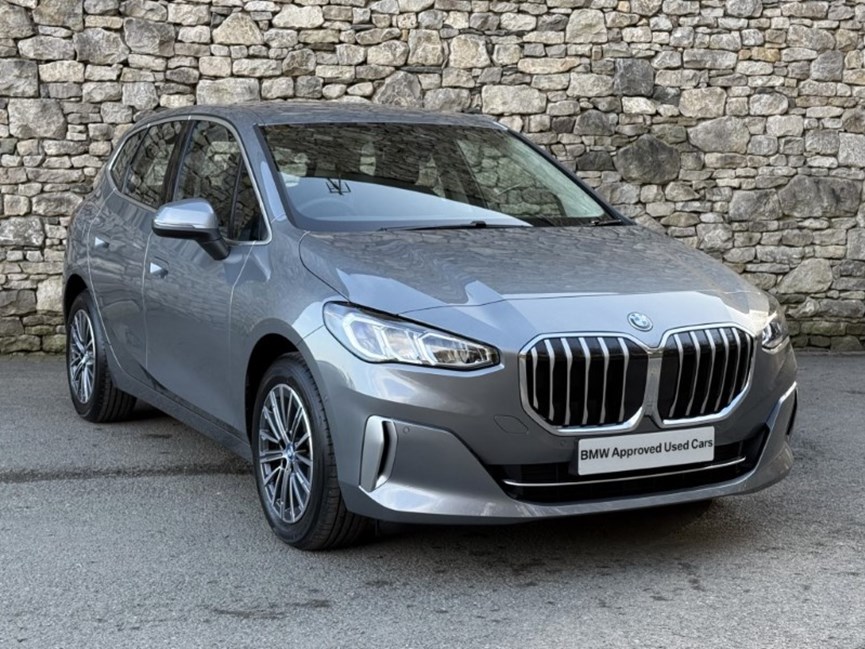 2025 (25) BMW 2 SERIES 225e xDrive Luxury 5dr DCT