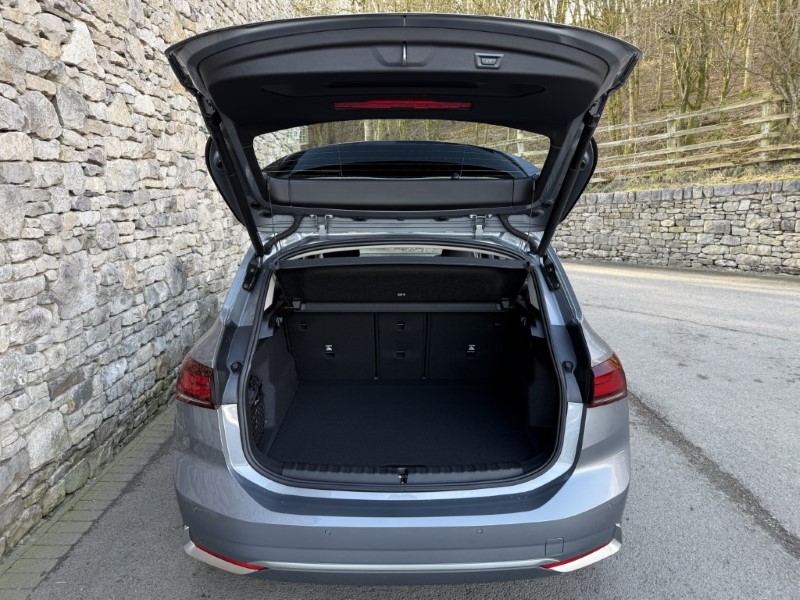 2025 (25) BMW 2 SERIES 225e xDrive Luxury 5dr DCT 4565475