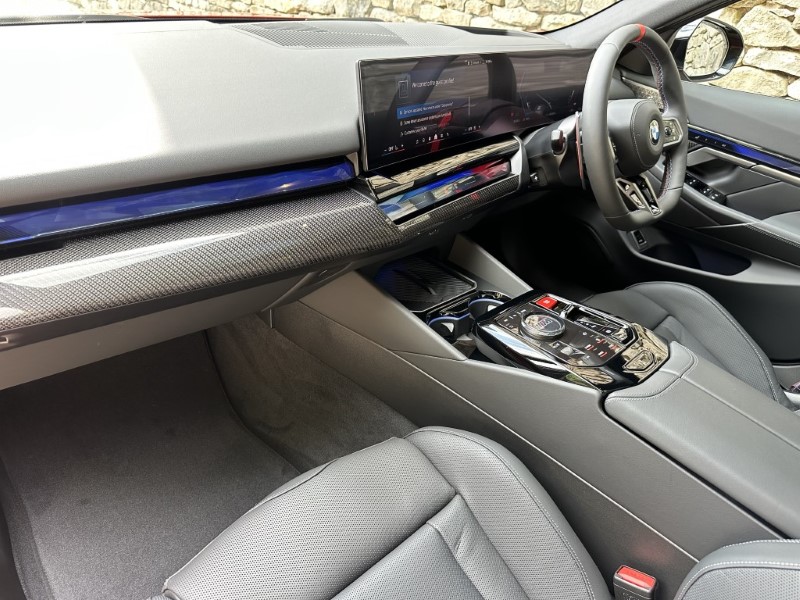 2025 (75) BMW M5 4dr DCT 4593989