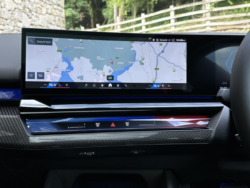 2025 (75) BMW M5 4dr DCT 4593970