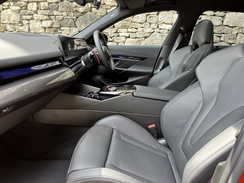 2025 (75) BMW M5 4dr DCT 4593991